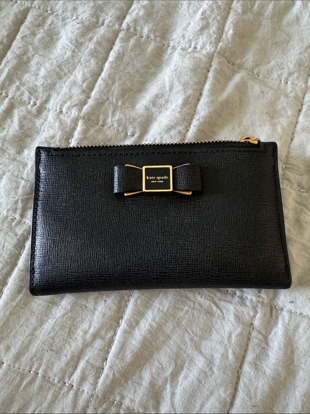 kate spade Black Saffiano Leather Bow Zip Card Wallet